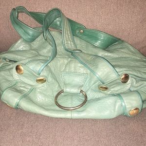 Gustto green shoulder bag